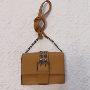 👜 Mustard Yellow Handbag with Black Metal buckle & chain detail 👜